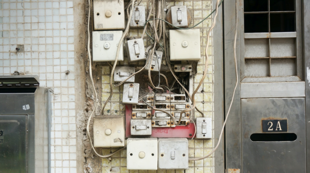Old wiring, one of the potential fire hazards in your homeTo protect your home, you need to be familiar with potential threats first. As such, let’s go over how to spot potential fire hazards in your home!